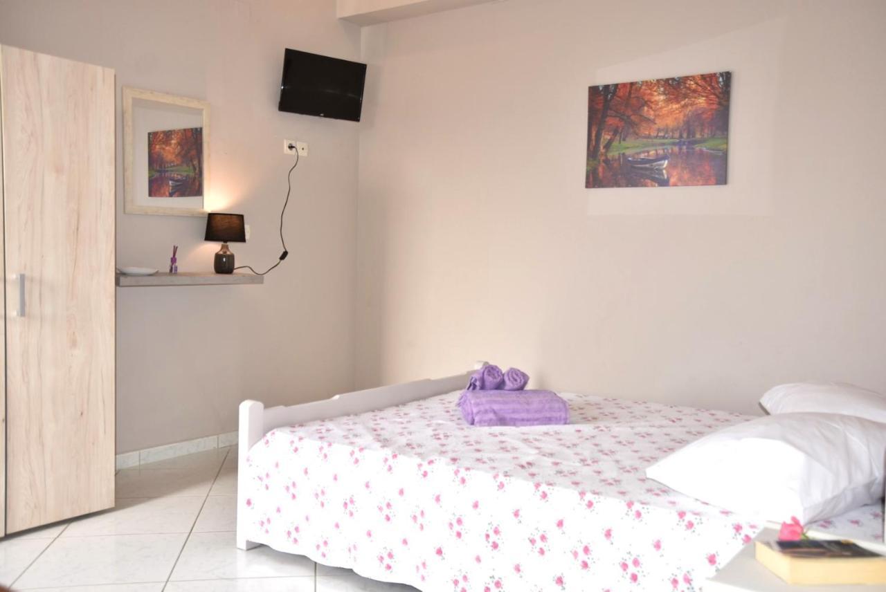 Anemomylos Apartments Lixouri Zewnętrze zdjęcie